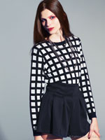 G_ Lk jbg fB[X GRAPH CHECK knit TOP